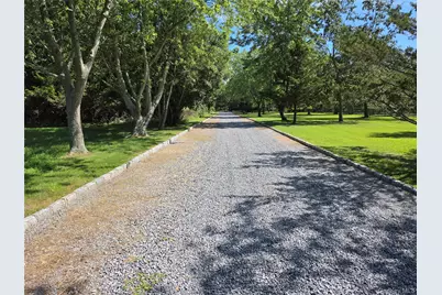 280 Marina Lane, East Marion, NY 11939 - Photo 5