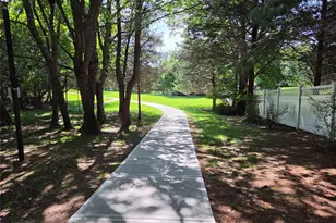 280 Marina Ln, East Marion, NY 11939 - Photo 7