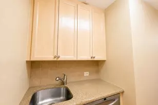 27110 Grand Central Pkwy, Floral Park, NY 11005 - Photo 9