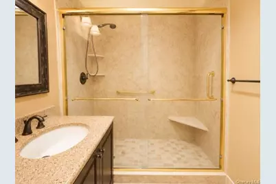 27110 Grand Central Parkway #15Q, Floral Park, NY 11005 - Photo 11