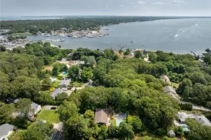 102 Fanning Ave, Hampton Bays, NY 11946 - Photo 7