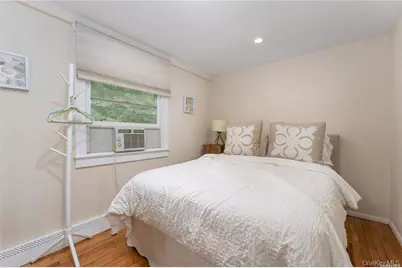 102 Fanning Avenue, Hampton Bays, NY 11946 - Photo 15
