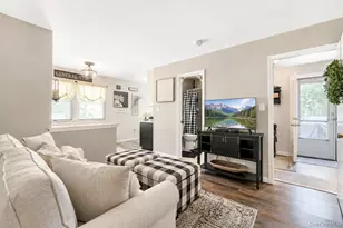 71 Westchester Dr, Rocky Point, NY 11778 - Photo 21