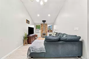 5 Talbot Ln, Selden, NY 11784 - Photo 19