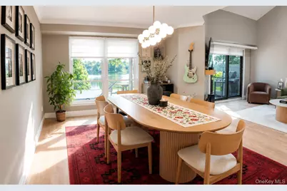 230 Pond View Lane, Smithtown, NY 11787 - Photo 15