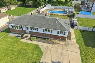 1035 Tooker Ave, West Babylon, NY 11704 - Photo 7