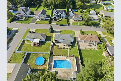 1035 Tooker Avenue, West Babylon, NY 11704 - Photo 33