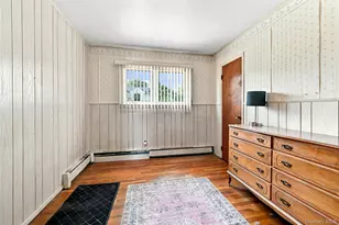 1035 Tooker Ave, West Babylon, NY 11704 - Photo 21