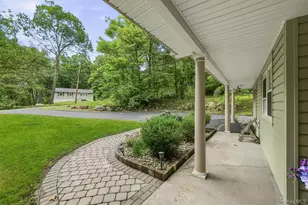 2 Lilac Hill Rd, New Windsor, NY 12553 - Photo 7