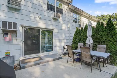 72 Yorkshire Drive, Suffern, NY 10901 - Photo 31
