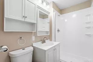 12 Skyline Dr, Fishkill, NY 12524 - Photo 19