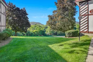 12 Skyline Dr, Fishkill, NY 12524 - Photo 23