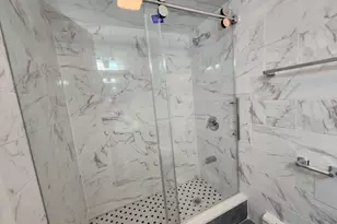 165-19 Chapin Pkwy, Jamaica, NY 11432 - Photo 11