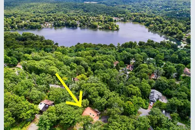 31 Pleasant Road, Lake Peekskill, NY 10537 - Photo 3