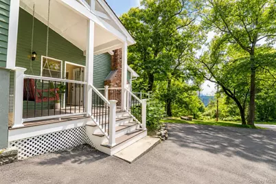 31 Pleasant Road, Lake Peekskill, NY 10537 - Photo 5