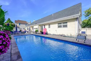 85 Suffolk Blvd, Atlantic Beach, NY 11509 - Photo 39