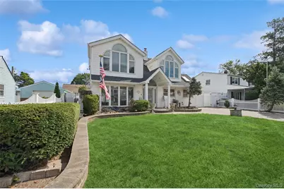 63 Stone Lane, Levittown, NY 11756 - Photo 3
