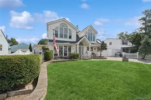 63 Stone Ln, Levittown, NY 11756 - Photo 3