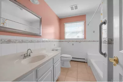 20 Rhame Avenue, East Rockaway, NY 11518 - Photo 19