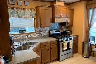 600 Broadway, Amityville, NY 11701 - Photo 3