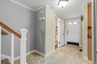 601 Mallard Way, Peekskill, NY 10566 - Photo 5