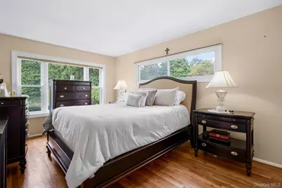 410 S Chelsea Road, White Plains, NY 10603 - Photo 17