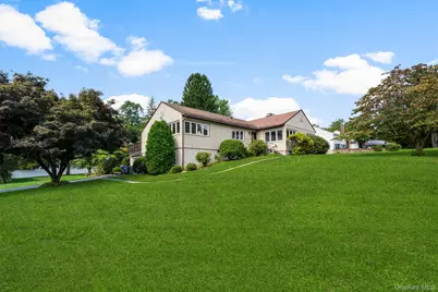 410 S Chelsea Road, White Plains, NY 10603 - Photo 1