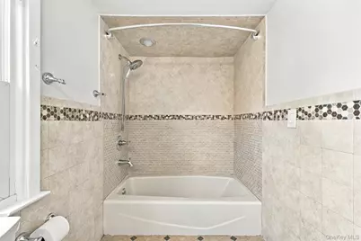 22 Mitchell Place, Port Chester, NY 10573 - Photo 25