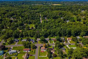 38 Elk Rd, Hopewell Junction, NY 12533 - Photo 43