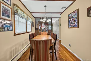 40 Elm Ave, Farmingdale, NY 11735 - Photo 17