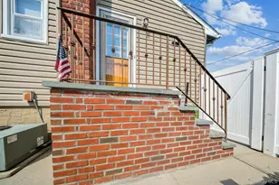 40 Elm Ave, Farmingdale, NY 11735 - Photo 11