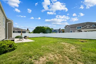 40 Elm Ave, Farmingdale, NY 11735 - Photo 9