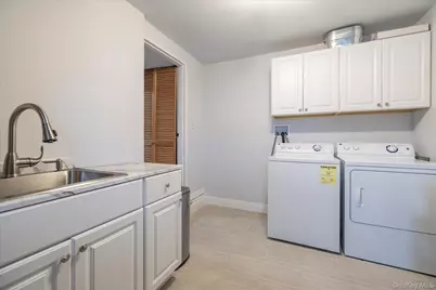 3684 Oceanside Road E, Oceanside, NY 11572 - Photo 19