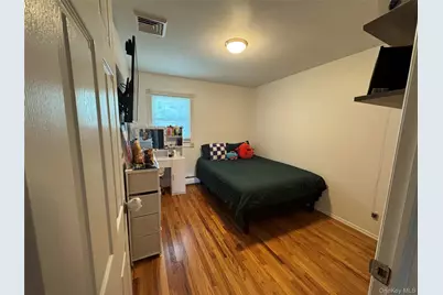 6 Raphael Street, Huntington, NY 11746 - Photo 19