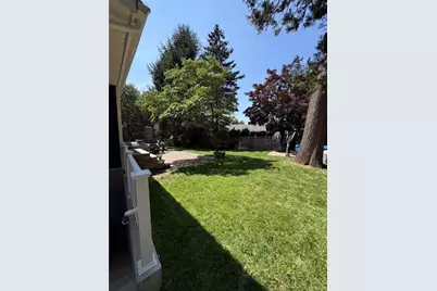 6 Raphael Street, Huntington, NY 11746 - Photo 5