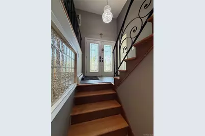 6 Raphael Street, Huntington, NY 11746 - Photo 7