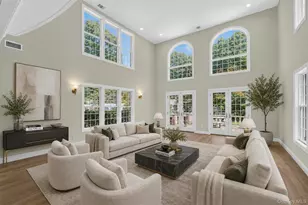 11 Danton Ln N, Locust Valley, NY 11560 - Photo 15