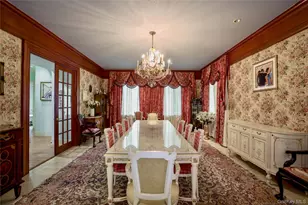 17 Split Rock Dr, Great Neck, NY 11024 - Photo 13