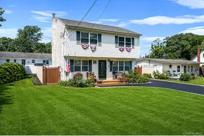 8 Halewood Drive, Shirley, NY 11967 - Photo 3