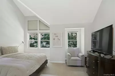 31 Glen Hill Lane #31, Tarrytown, NY 10591 - Photo 11