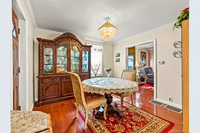 89-53 218th Place, Queens Village, NY 11427 - Photo 5