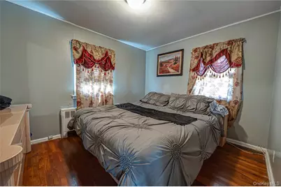 19 South Lane, Huntington, NY 11743 - Photo 11