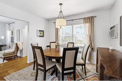 64 W Fenimore Street, Valley Stream, NY 11580 - Photo 11