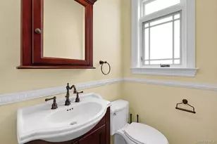 158-41 91st St, Howard Beach, NY 11414 - Photo 11