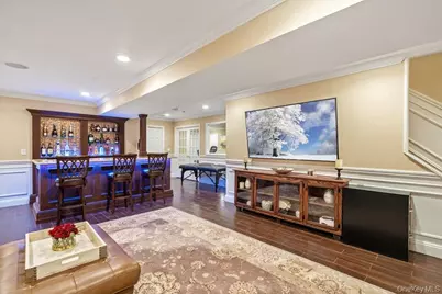 1 Fairway Drive, Old Bethpage, NY 11804 - Photo 15