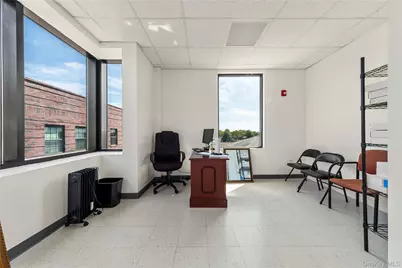 8810 J, Brooklyn, NY 11236 - Photo 7