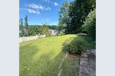 92 Linden Avenue, Ossining, NY 10562 - Photo 11