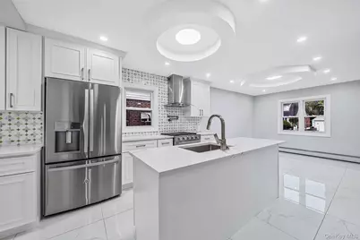 23115 126th Avenue, Jamaica, NY 11413 - Photo 11