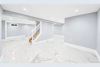23115 126th Avenue, Jamaica, NY 11413 - Photo 21