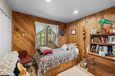 24 Yosemite Lane, Coram, NY 11727 - Photo 29